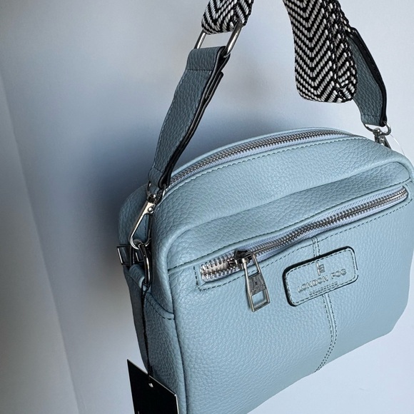 London Fog Light Blue Crossbody Bag - Picture 4 of 4